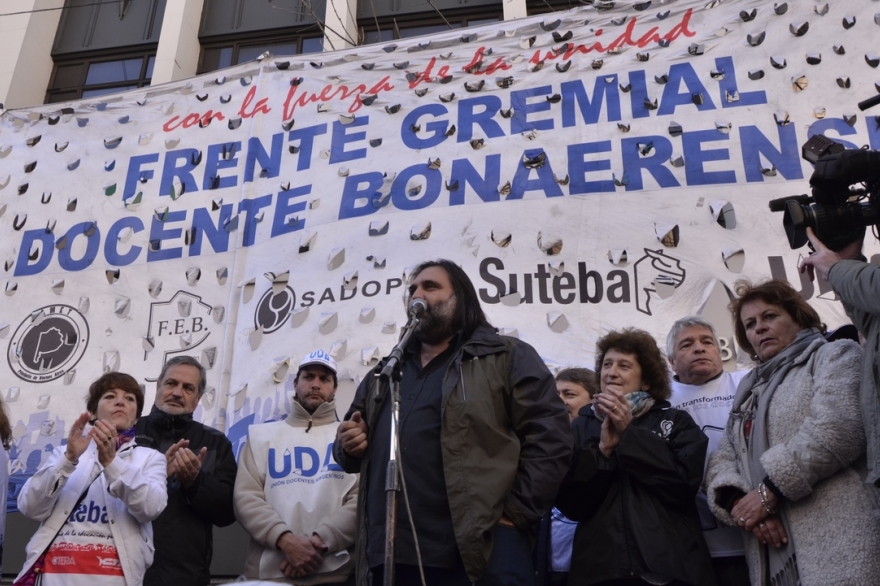 El Frente Gremial Docente Bonaerense toma medidas de acción ante la "indiferencia" de la Provincia