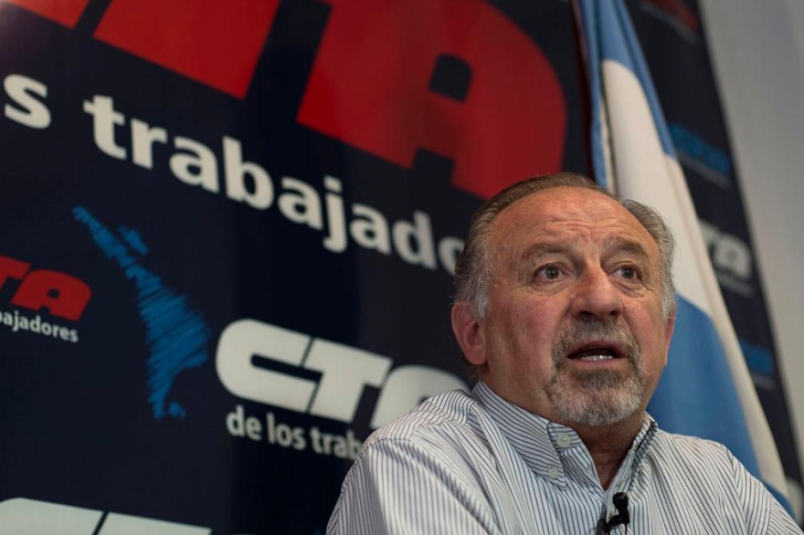 Desde de la CTA consideran "miserable" el acuerdo del Gobierno con la CGT y Triaca pide mirar el contexto del país