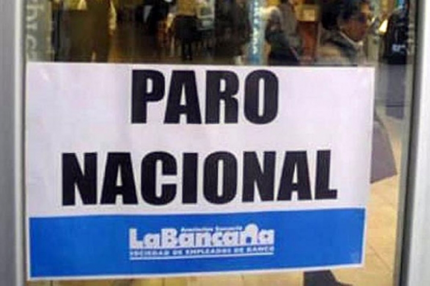 Paro bancario en reclamo de paritarias y la eliminación de Ganancias