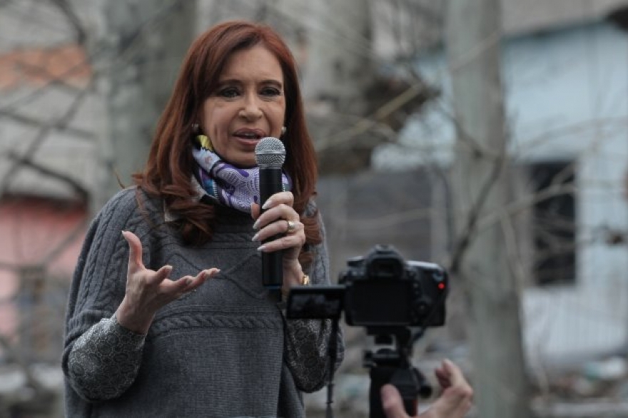 Bonadio citó a Cristina para registrar sus huellas dactilares