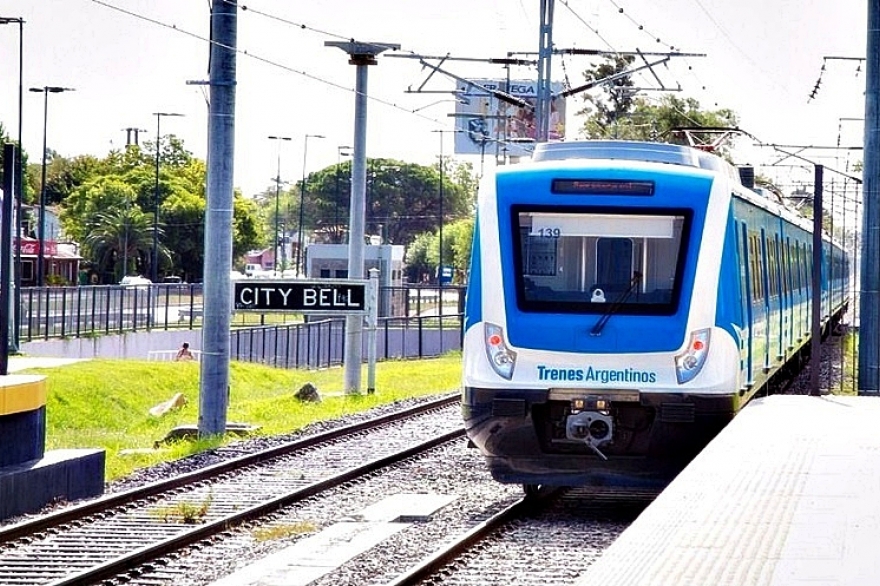 Después de un año y medio, comenzó a llegar el tren eléctrico hasta City Bell