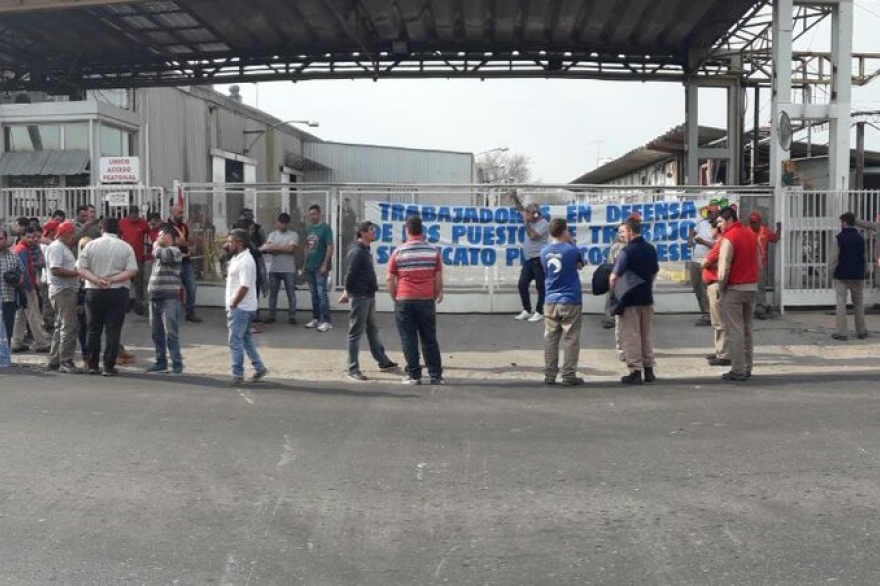 Protesta por cierre de fábrica en La Matanza: más de 150 empleados quedaron sin trabajo