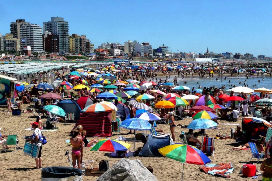 El Senado Nacional aprobó proyecto de ley que habilita regreso de los feriados puente