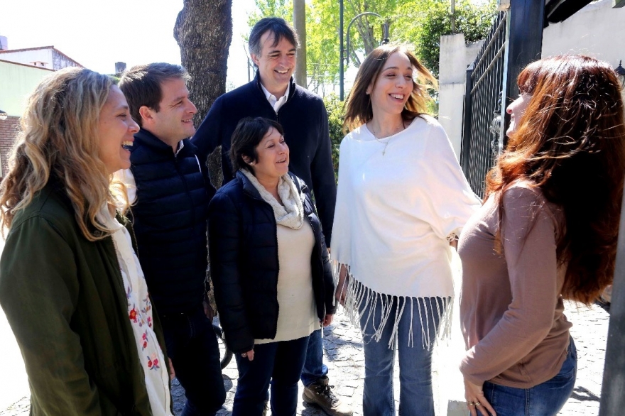 En el último tramo de la campaña, junto a sus candidatos Vidal “timbreó” en San Fernando