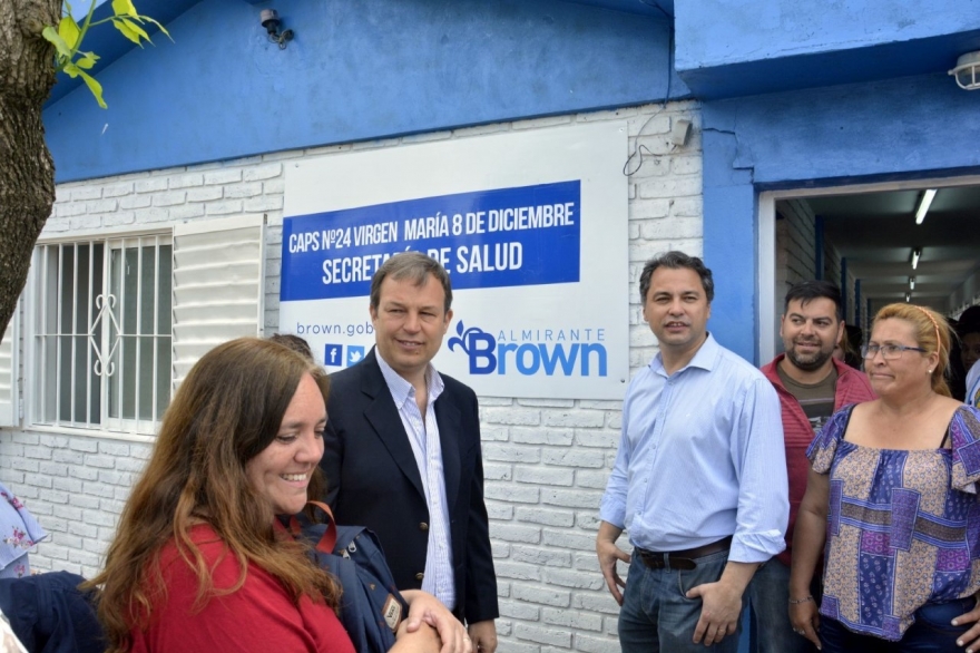 Cascallares recorrió el nuevo Centro de Atención Primaria de la Salud en Longchamps