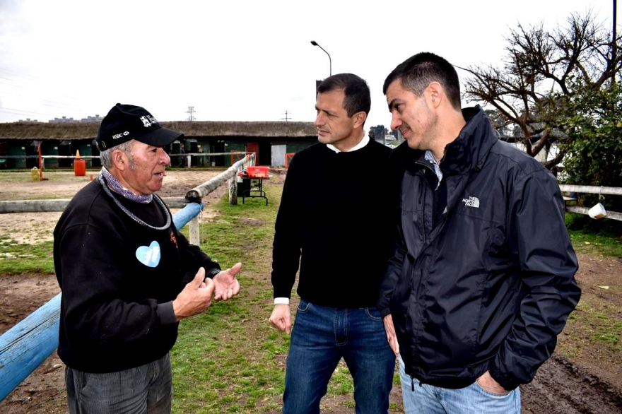 Bucca y Urtubey, de campaña por La Matanza: diálogo con vecinos y reunión con dirigentes