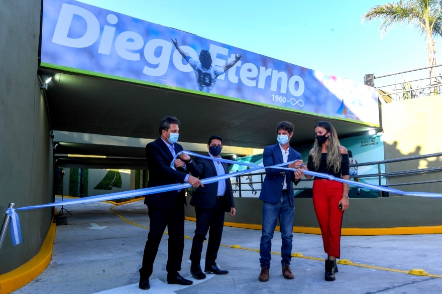 Massa y Andreotti inauguraron un nuevo paso nivel con el nombre “Diego Armando Maradona”