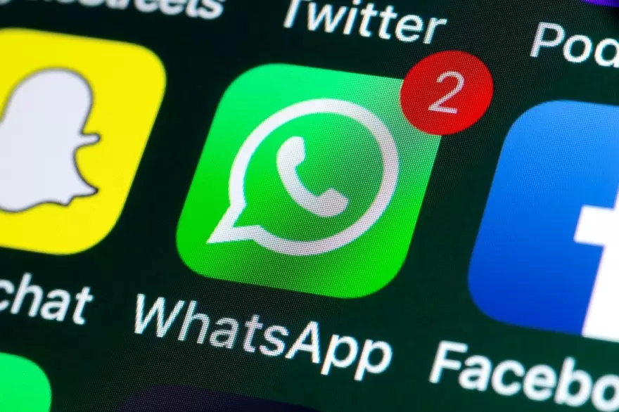 Para precavidos: llegó a WhatsApp el botón para revisar audios antes de mandarlos