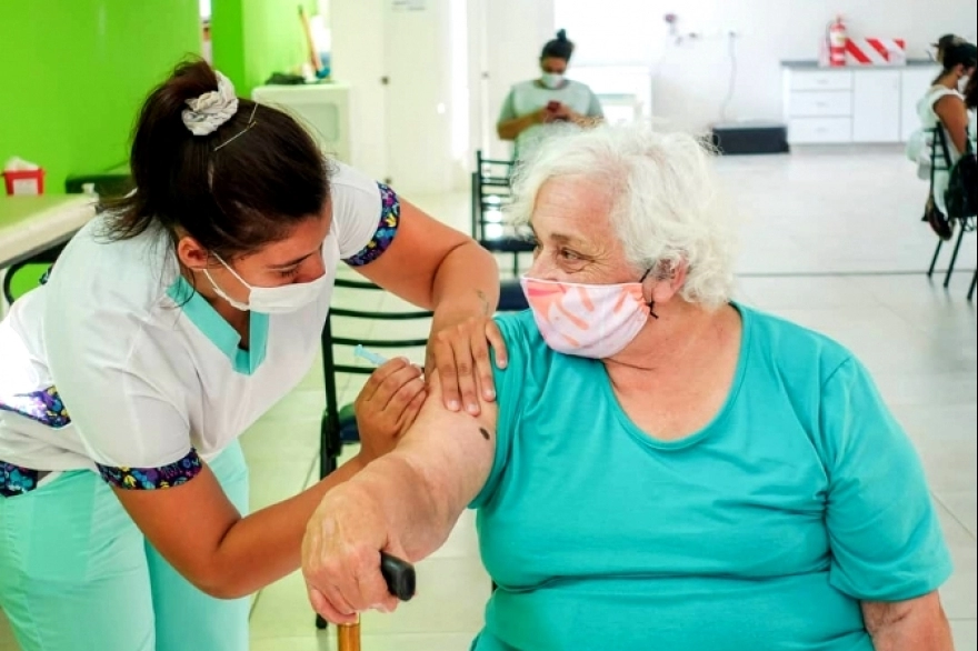 Advierten sobre intentos de estafa con la excusa de asignar turnos para vacunarse