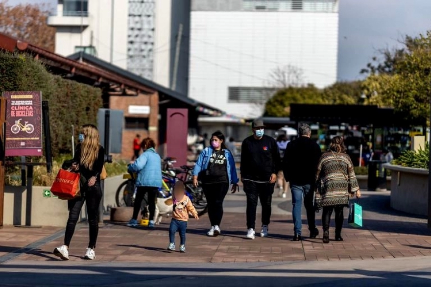 Quirós aseguró que “es prematuro” ponerle fecha al fin de los barbijos