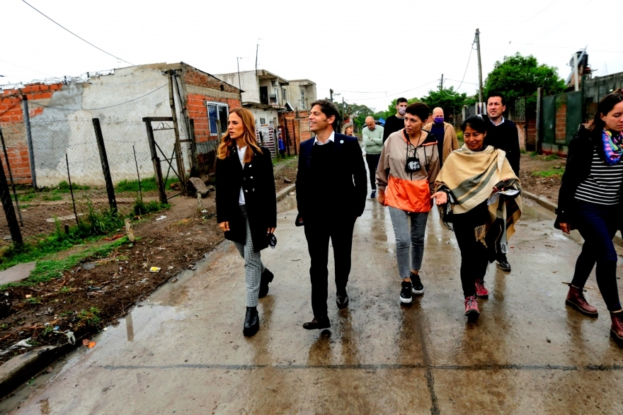 Kicillof recorrió obras en Quilmes y lanzó nuevas críticas a la oposición