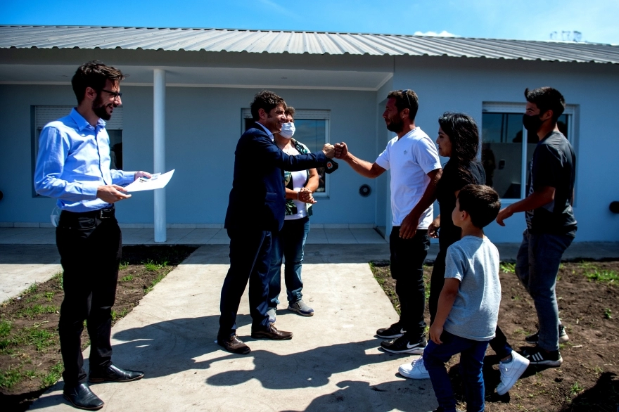 Kicillof y la "deuda" con la vivienda: "Tenemos la responsabilidad de achicar esa brecha”