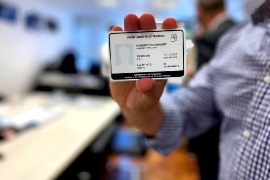 Personas trasplantadas podrán tramitar su pase gratuito en el transporte público desde internet