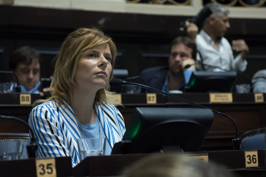 Saintout cuestionó a Garro e ironizó: “Ahora parece que él solo le ganó al Coronavirus”