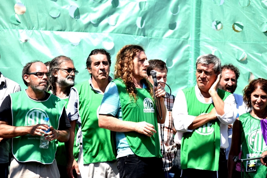 Paritarias estatales: ATE aceptó la propuesta de Provincia