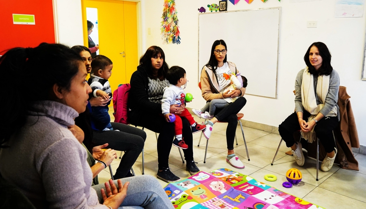 Soledad Martínez presentó el programa 1000 Días en Villa Martelli