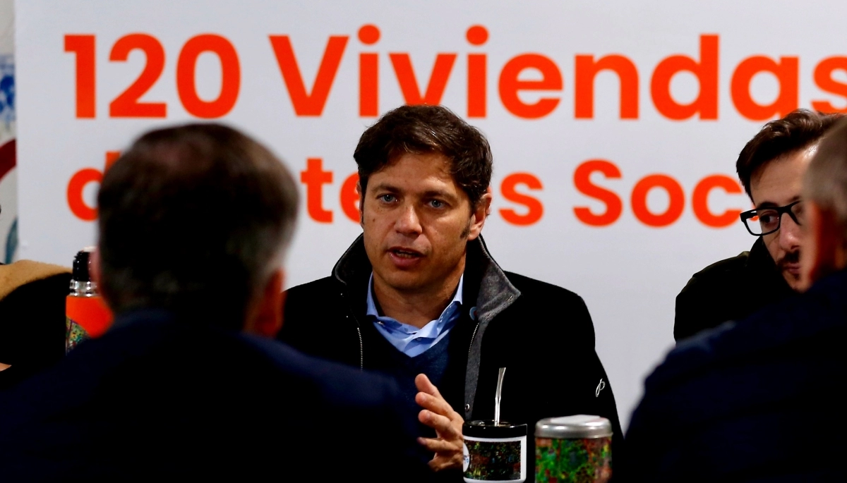 Con apoyo del Banco Mundial, Kicillof anunció la construcción de viviendas en Berazategui