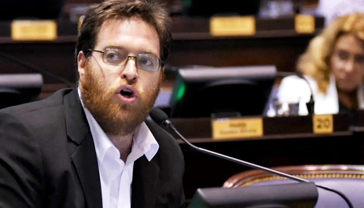 Kane: “La izquierda tiene que ser un nuevo movimiento popular que reemplace al peronismo”