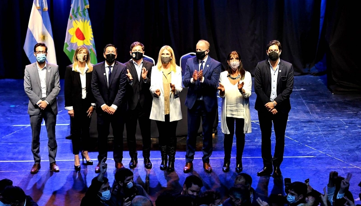 Causa Vialidad: Kicillof y sus ministros se suman al apoyo a Cristina