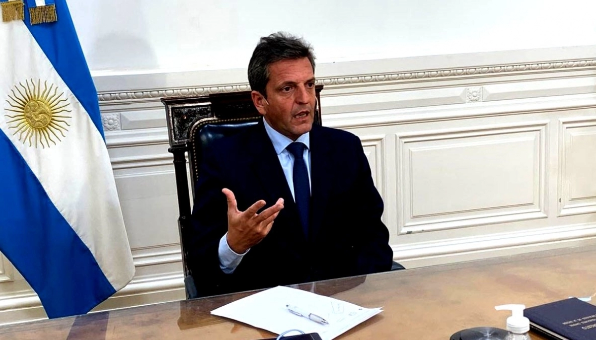 “Estamos ante un peligroso antecedente para la política”, dijo Massa sobre la acusación a Cristina