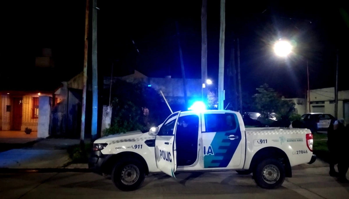 Poliladron en Pilar: fueron a allanar una vivienda y los acusan de robar 325 mil pesos