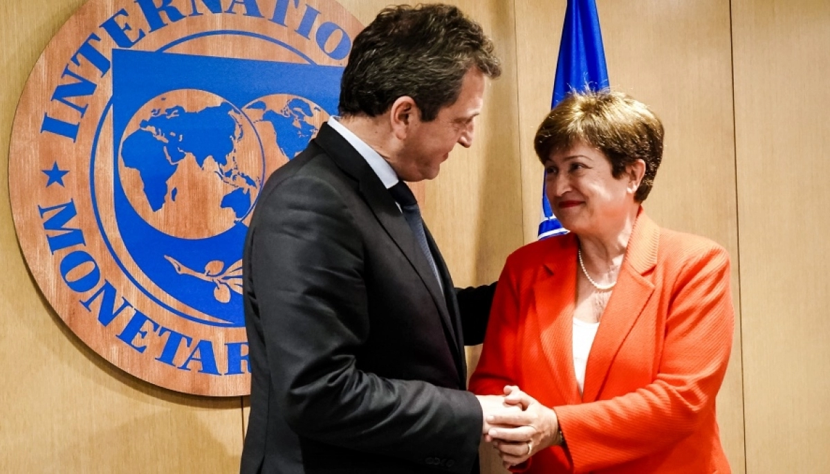 Acuerdo entre el Fondo y Argentina para acceder a 3.900 millones de dólares