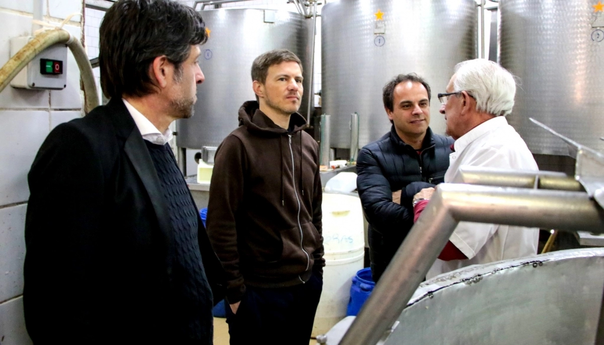 Junto a Provincia, General Pinto suscribió al programa para potenciar productos locales