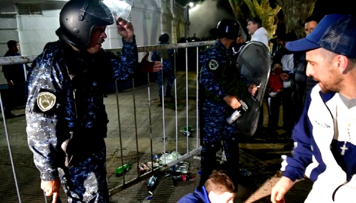 Represión en Gimnasia-Boca: se abriría una causa por estrago culposo y violencia institucional