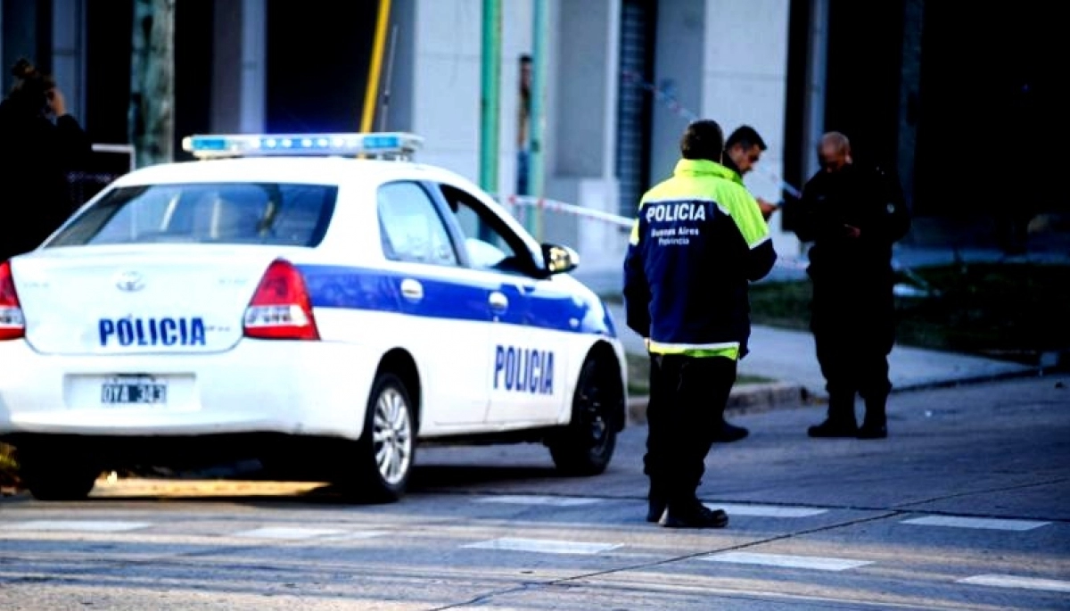 En Mar del Plata detuvieron a un hombre que le sacaba fotos íntimas a una adolescente
