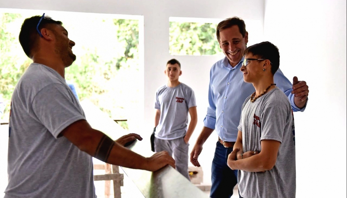 Garro y Picado visitaron un nuevo Jardín en construcción en la localidad de Arana