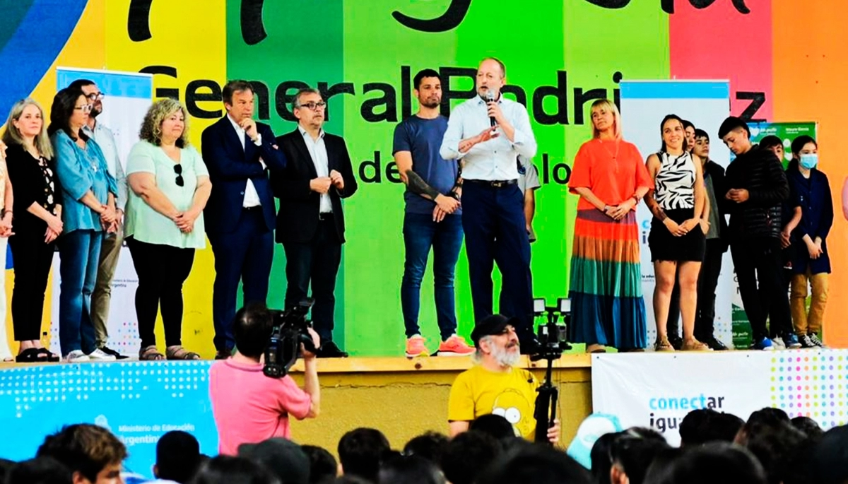 Insaurralde amplió su recorrida por la Provincia: visitó General Rodríguez y Marcos Paz