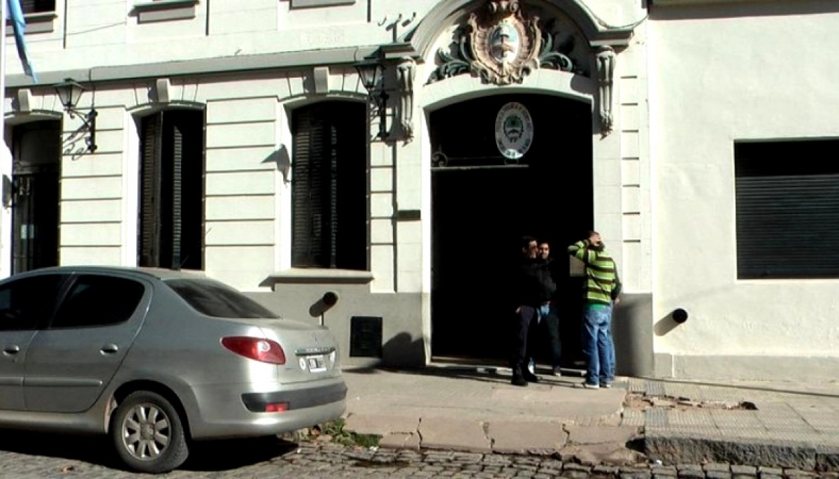 Nuevo femicidio: muerta a golpes, su pareja intentó ocultarlo con un incendio
