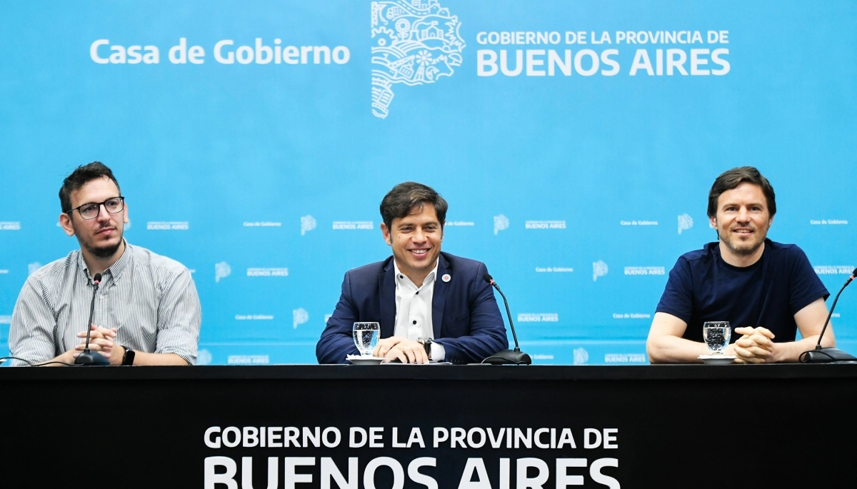 Kicillof anunció un acuerdo con Telecentro para un “acceso económico” a internet