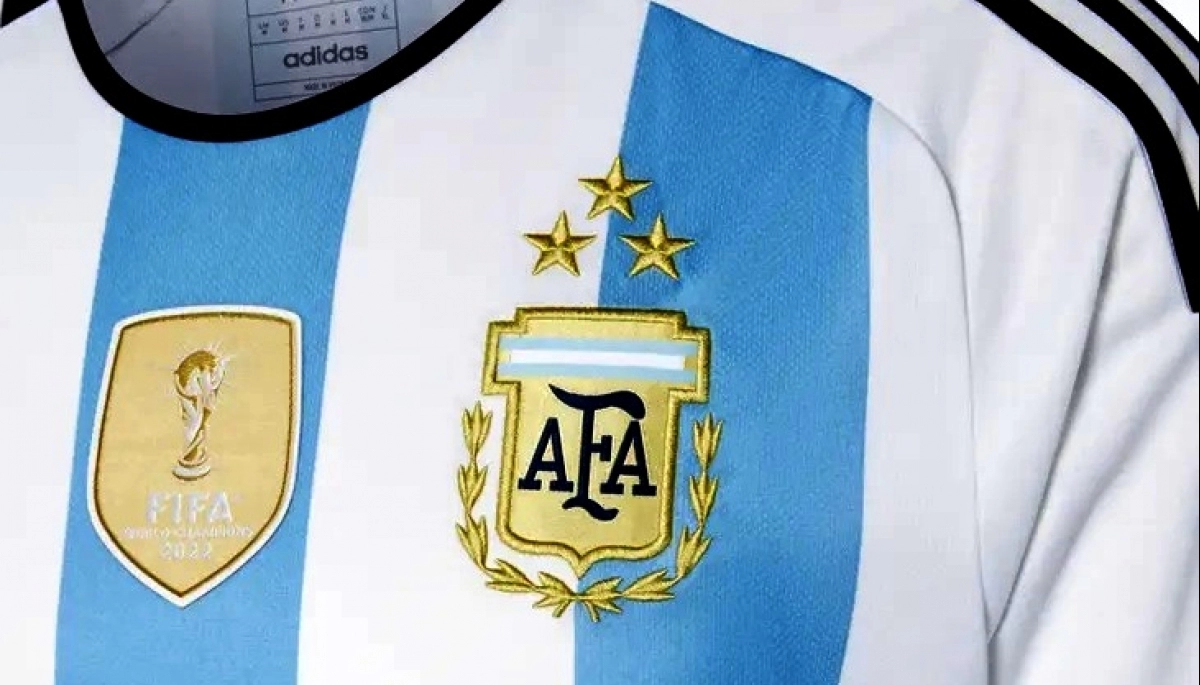 Furor por la camiseta con la tercera estrella: cuánto costará y cuándo sale a la venta