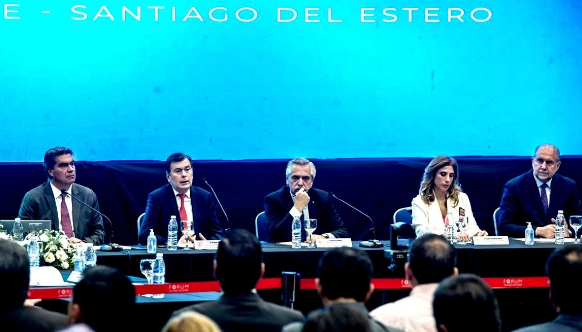Alberto Fernández volvió a criticar el fallo de la Corte y lo tachó de "no ser razonable"