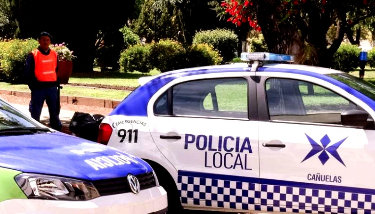 ¿Qué tienen en la cabeza? Una patota casi lo mata en la puerta de un boliche en Cañuelas