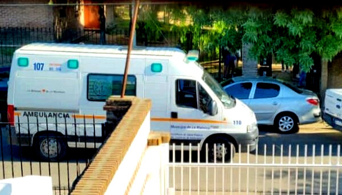 Crimen y misterio: encontraron una mujer asesinada a tiros y puñaladas en Ciudad Evita