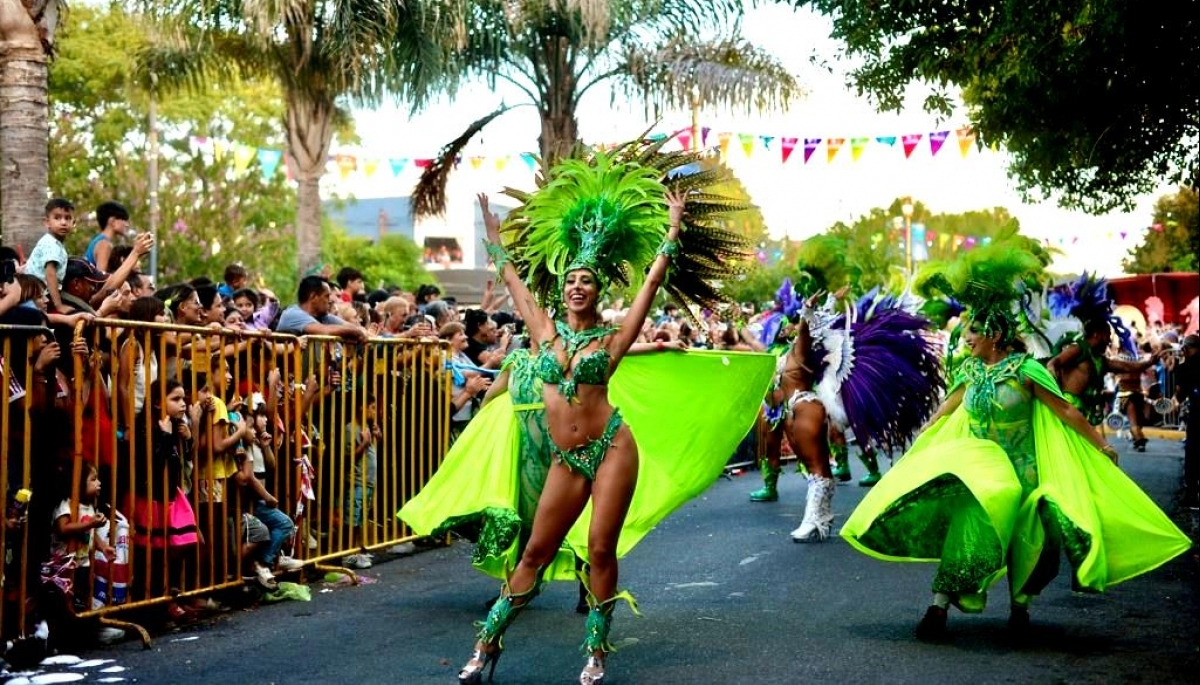 Con el cierre de la comparsa Marí Marí, más de 120.000 personas disfrutaron de los carnavales en La Plata