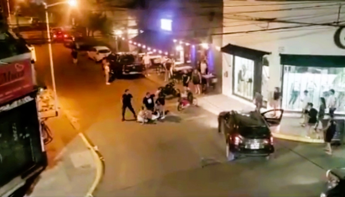 Policía que habría intentado vender camioneta robada, mató e hirió a los presuntos compradores