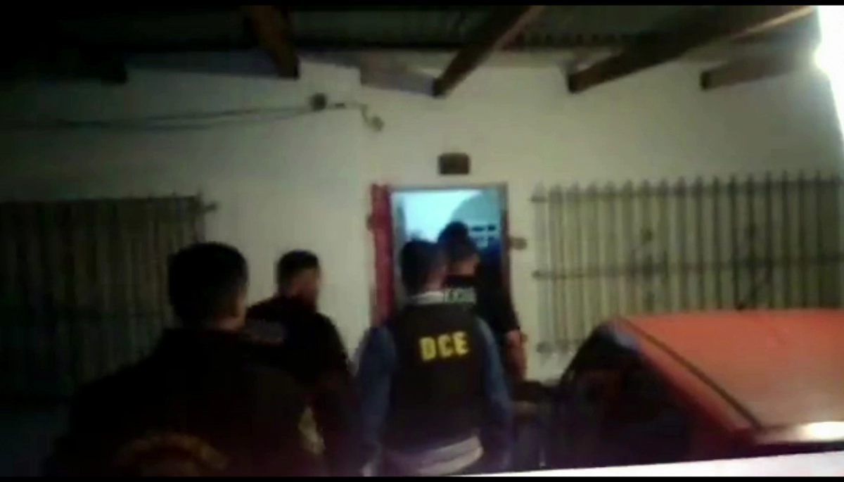 ¿Cambió de opinión? En un megaoperativo policial detuvieron a dos colectiveros acusados de golpear a Berni