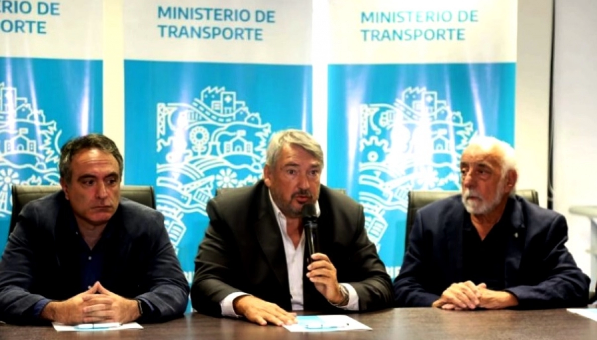 El gobierno bonaerense llegó a un acuerdo con Metropol para levantar el paro de colectivos