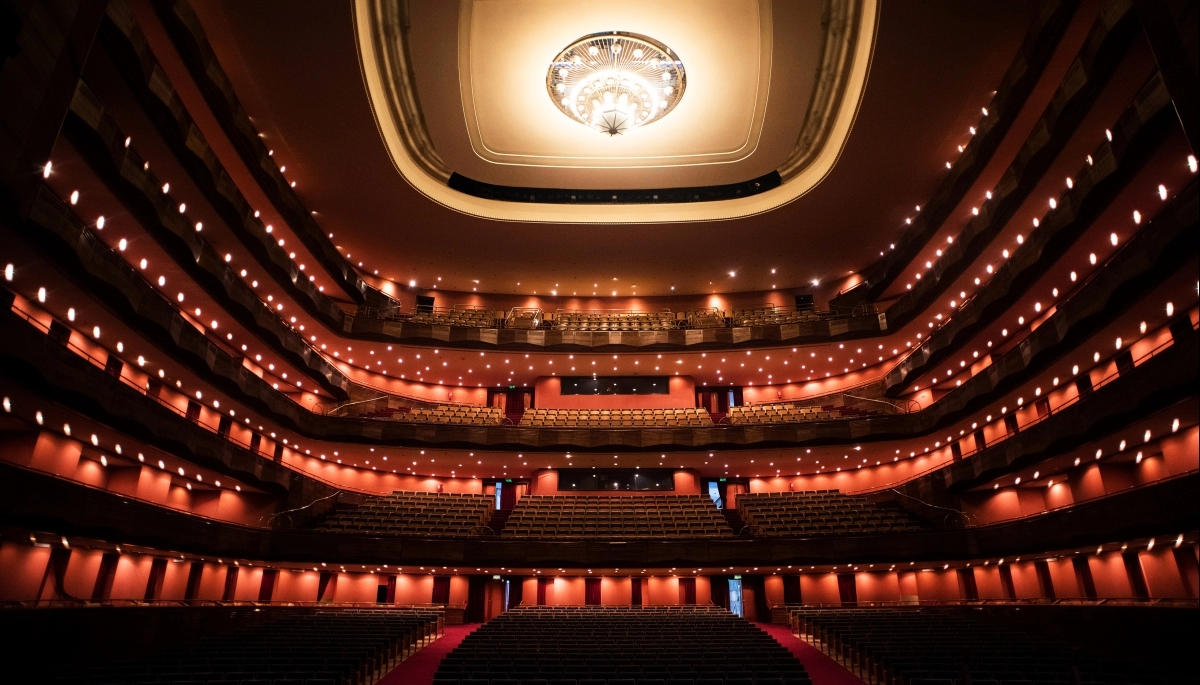 Con una nueva fecha, el Teatro Argentino tendrá nueva fecha de reapertura de la sala “Alberto Ginastera”