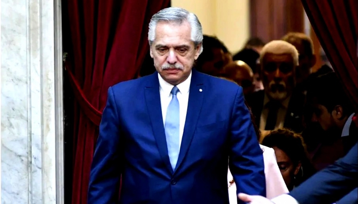 Qué dijo la oposición sobre la renuncia de Alberto a la reelección