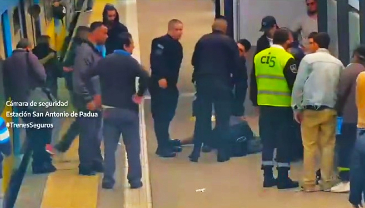 Tren Sarmiento: habría intentado robar un celular y agredió a un pasajero en el andén