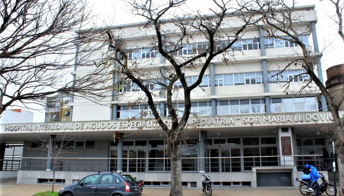 El Hospital de Niños de La Plata denunció falta de pediatras y Provincia lo atribuyó a un “problema nacional”