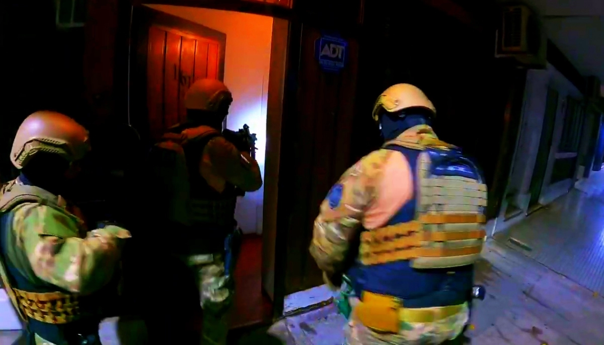 Mujer de 65 años regenteaba "casas de citas" y vendía drogas a los "clientes del amor"