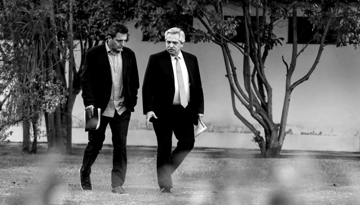 Cumbre de urgencia: Alberto y Massa negocian si habrá PASO o no en el oficialismo