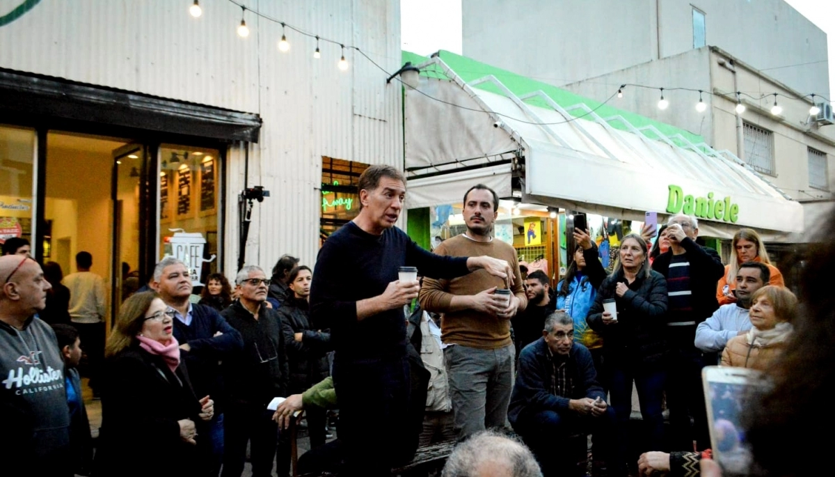 Santilli recorrió Berazategui, se mostró con su candidato y apuntó contra Mussi