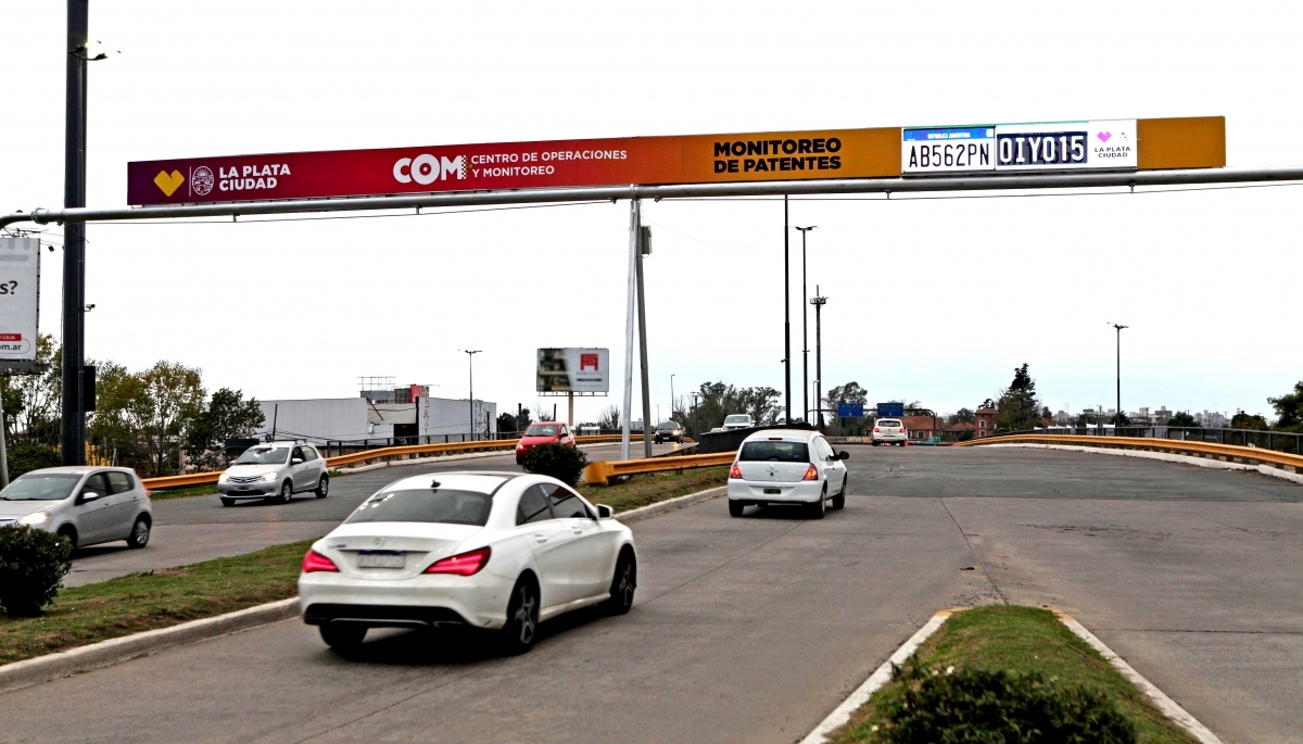 Instalaron cámaras lectoras de patentes en La Plata: dónde están ubicadas
