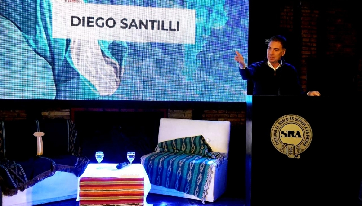 La Sociedad Rural recibió a los precandidatos a gobernador con la llamativa ausencia de Kicillof